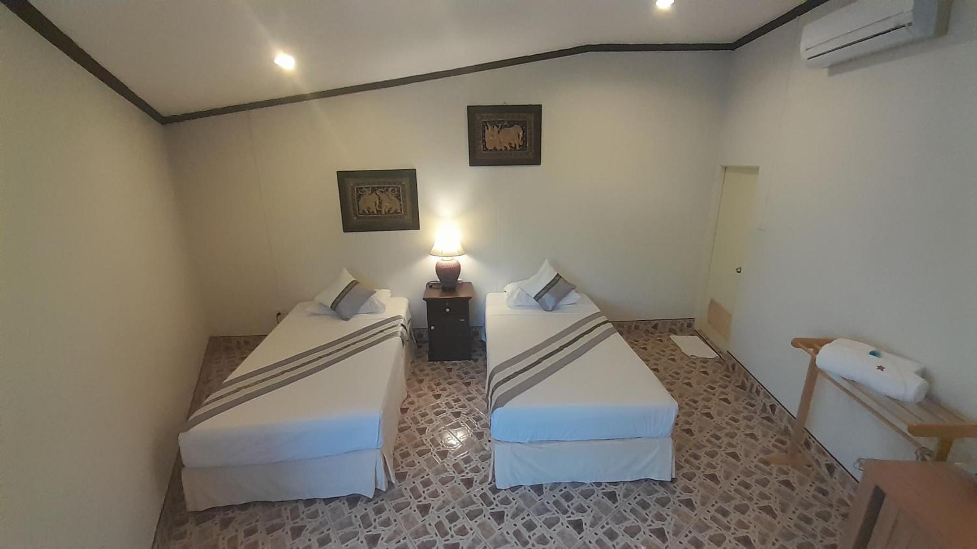 Orchid House Bãi biển Kamala Ngoại thất bức ảnh